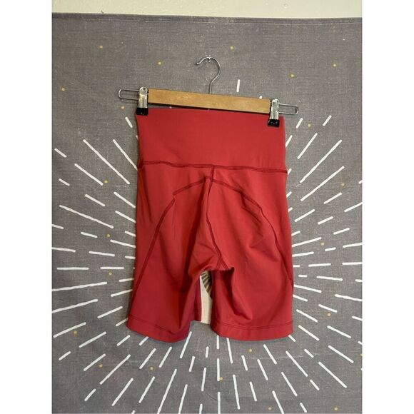 Outdoor Voices Techsweat 6” Biker Shorts - Picture 3 of 3